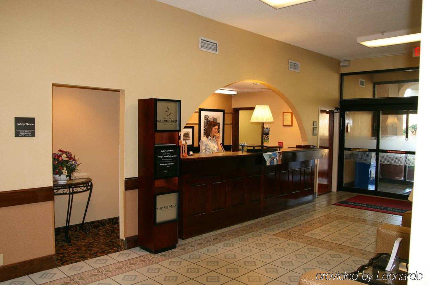Hampton Inn Cartersville Dalaman gambar