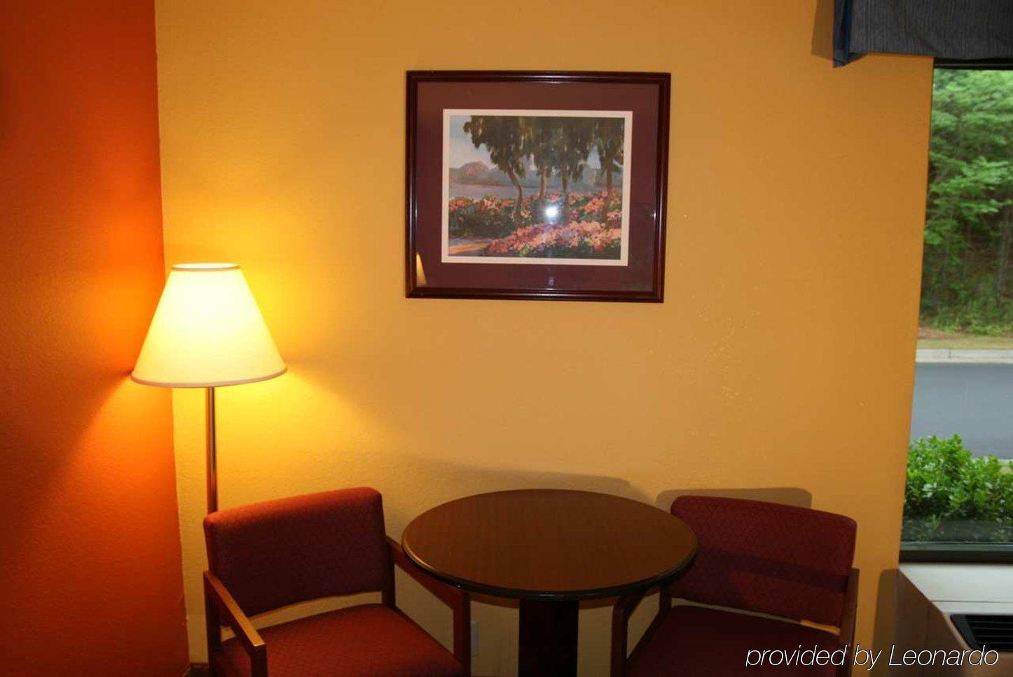 Hampton Inn Cartersville Bilik gambar